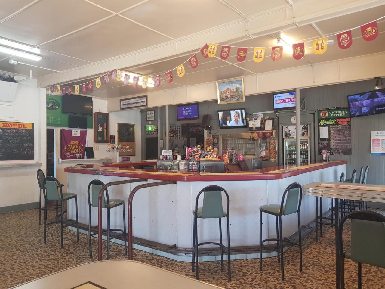 Hotel Kerwick Redbank Екстериор снимка